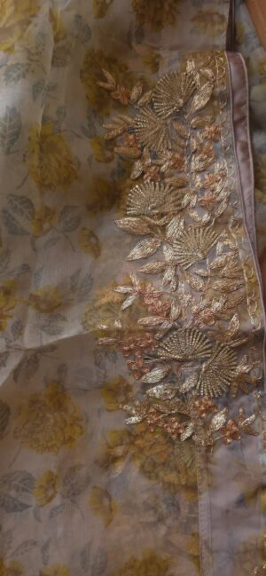 Dhakai Muslin-Organza Handcrafted Saree