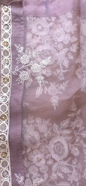 Dhakai Muslin-Organza Handcrafted Saree