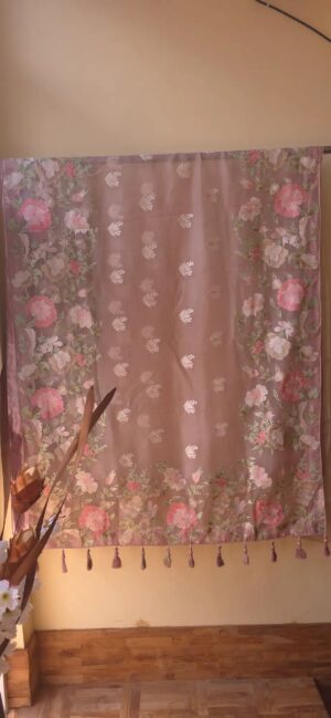 Dhakai Muslin-Organza Handcrafted Saree