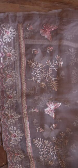 Dhakai Muslin-Organza Handcrafted Saree