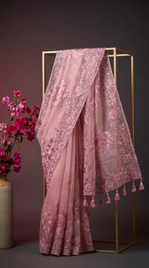 Dhakai Muslin-Organza Handcrafted Saree