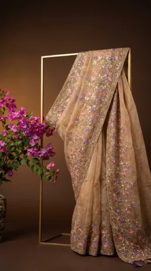 Dhakai Muslin-Organza Handcrafted Saree