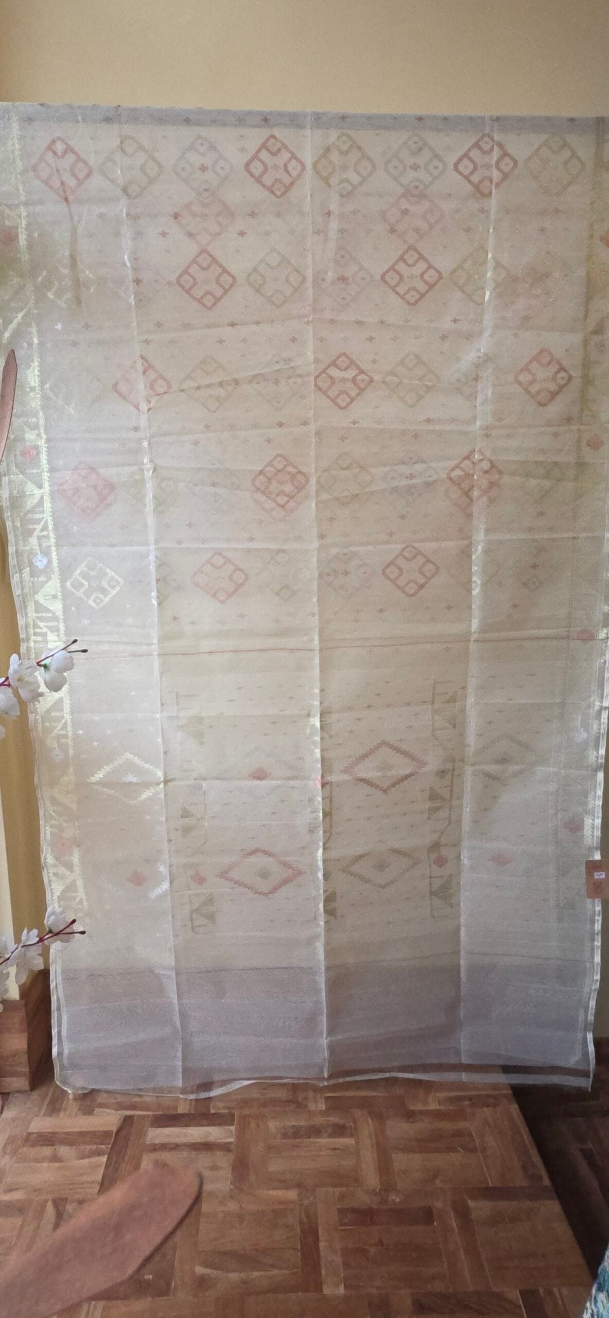 Pure Dhakai-Jamdani Half Silk Saree - Image 10